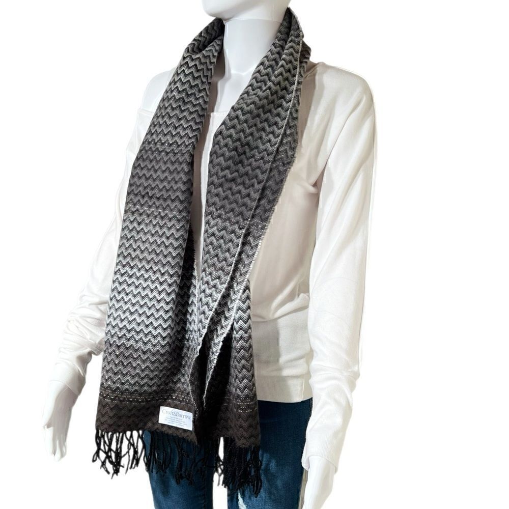 Croft & Borrow Ombré Scarf NWOT